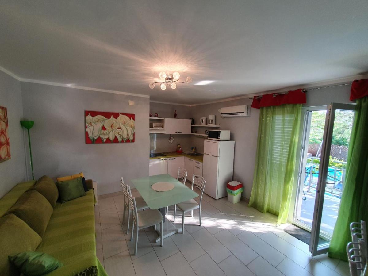 Apartments Jerine Tribalj Exterior foto