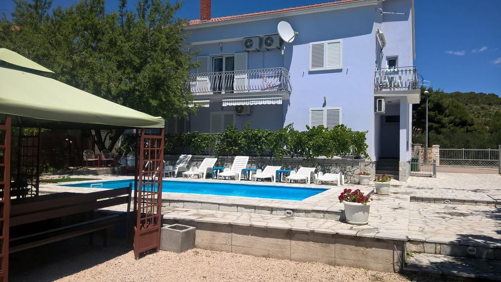 Apartments Jerine Tribalj Exterior foto
