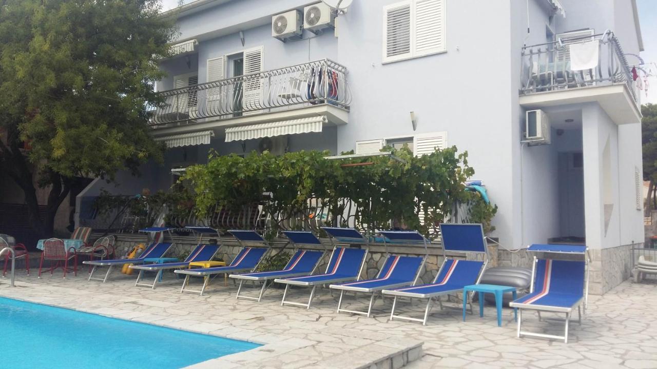 Apartments Jerine Tribalj Exterior foto